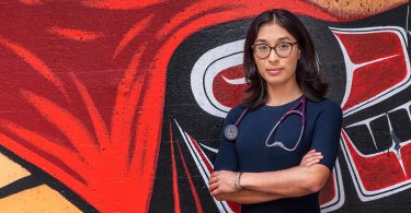 Rebekah Eatmon is a graduate of UBC’s medical undergraduate program and a post-graduate resident specializing in family medicine.