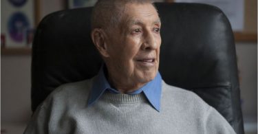 Ernie Dougherty at home in West Vancouver. (Photo credit: Vancouver Sun)