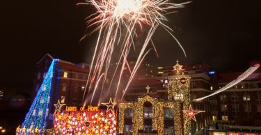 Saint Paul's Lights of Hope (Photo credit: todocanada.ca)